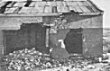 Casas destruidas por artilleria sudafricana