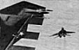 MiG-29 tras la cola de un MiG-23